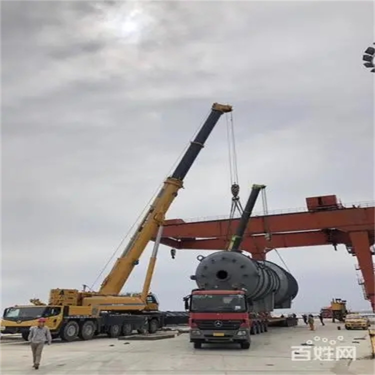 定兴如何选择好的吊车出租进行设备吊装